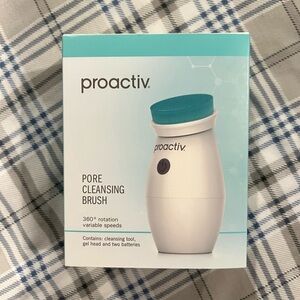 Proactiv Pore Cleansing Brush - White with Teal Brush Head